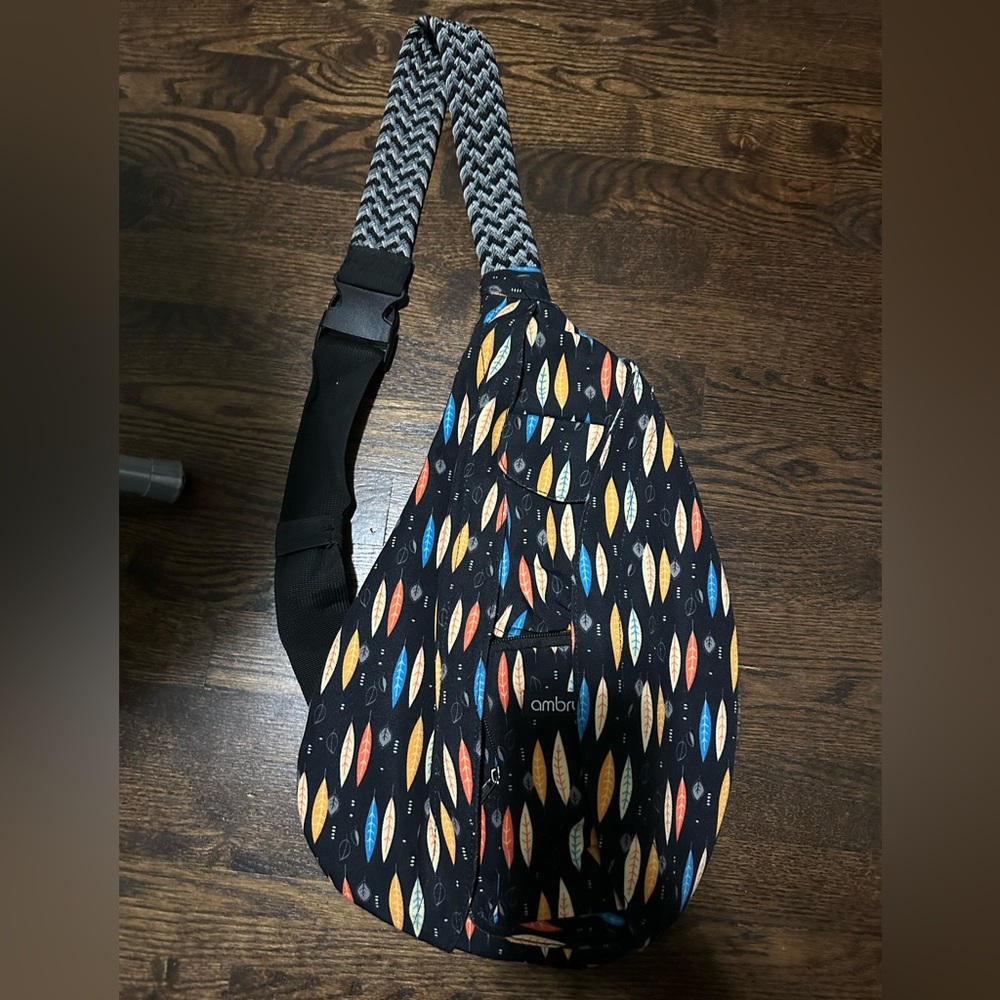 Amber sling shoulder bag